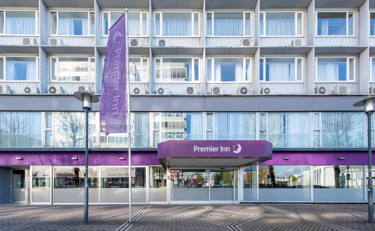 Premier Inn Saarbruecken City Centre Exterior foto